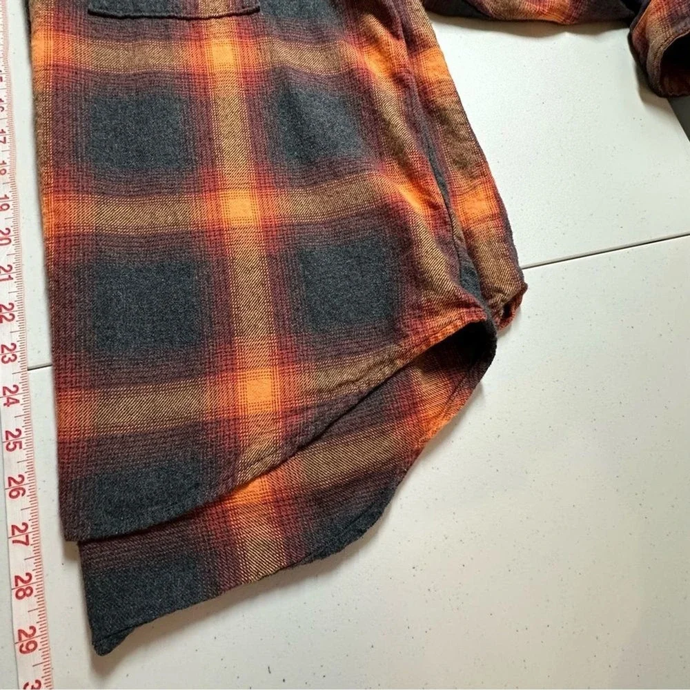 Old Navy Womens The Boyfriend Flannel Shirt Size‎ M ASO Swiftie Evermore Country